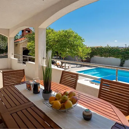 Holiday home 4 Bedroom Amazing In Kastel Novi *