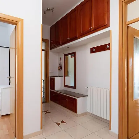 4 Bedroom Amazing In Kastel Novi Holiday home Kastela